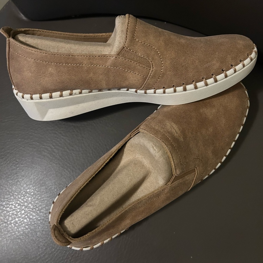 Skechers Women's 5.5 Sepulveda 2.0 So Smooth Chestnut